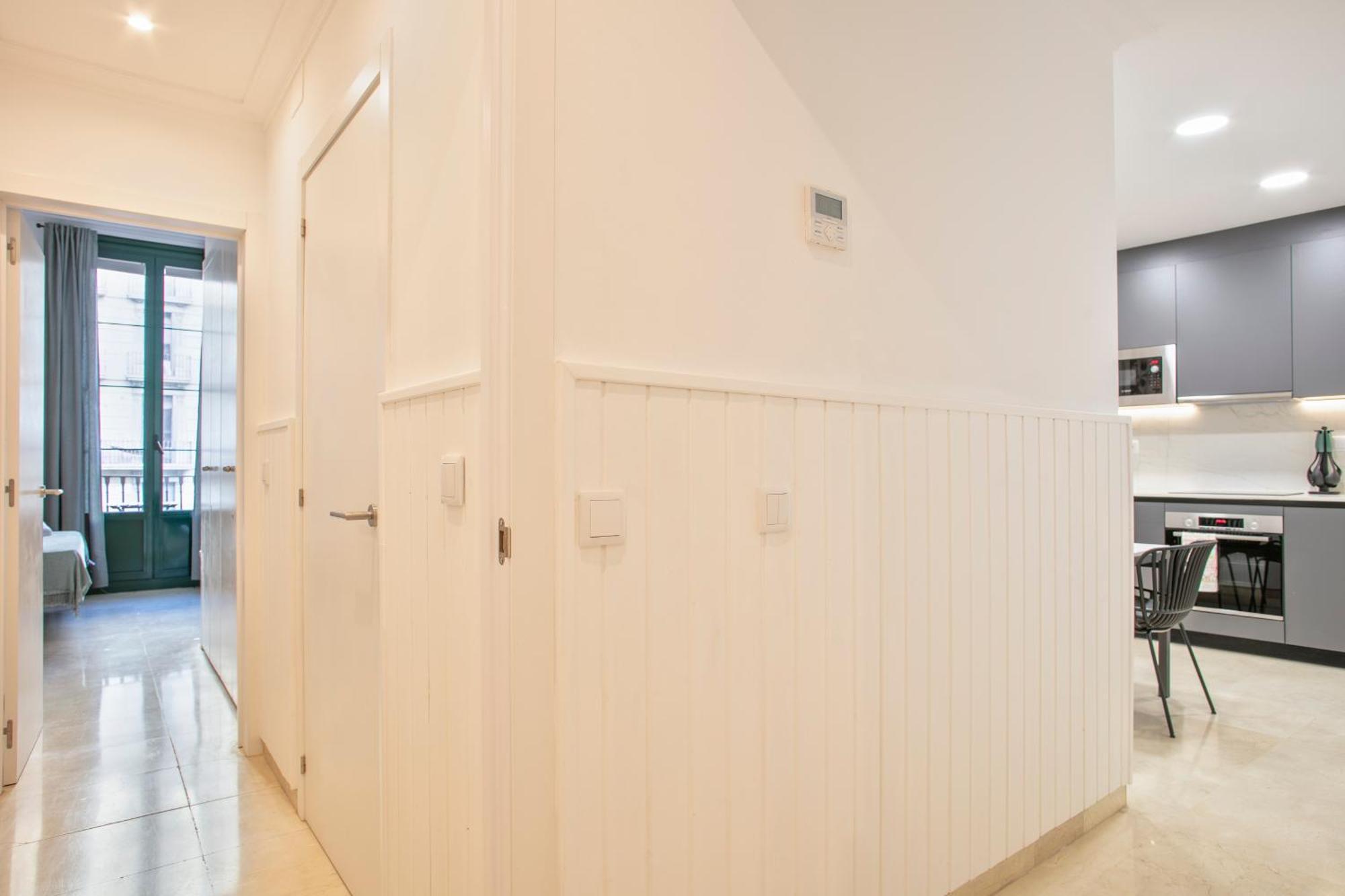 Anton'S Downtown Apartment Barcellona Esterno foto