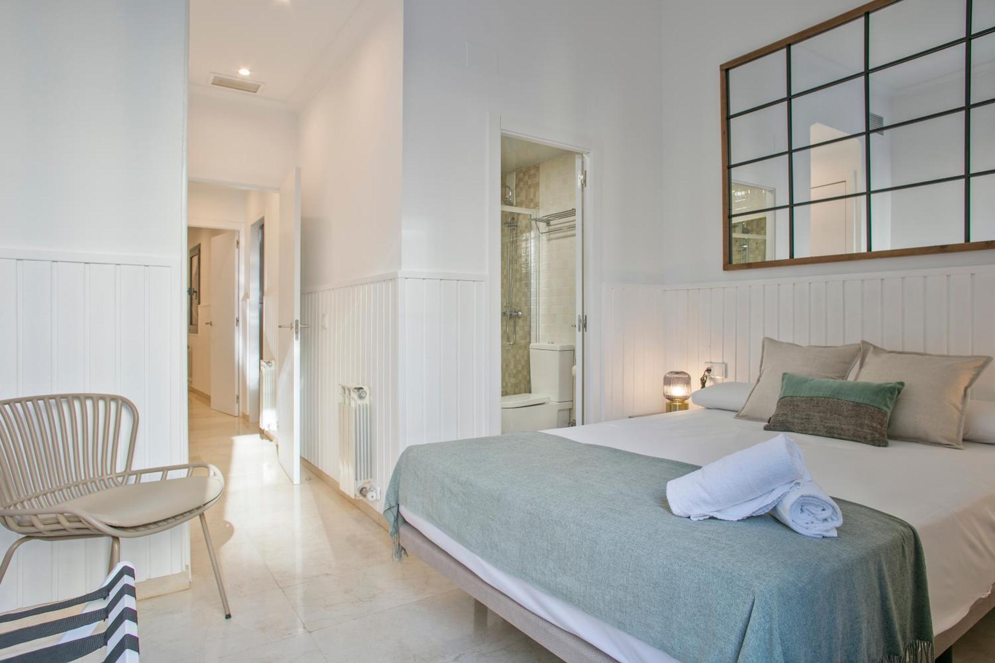Anton'S Downtown Apartment Barcellona Esterno foto